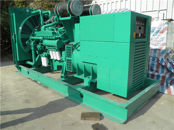 东兰发电车出租-柴油发电机组在使用的过程中应该做好哪些防护工作