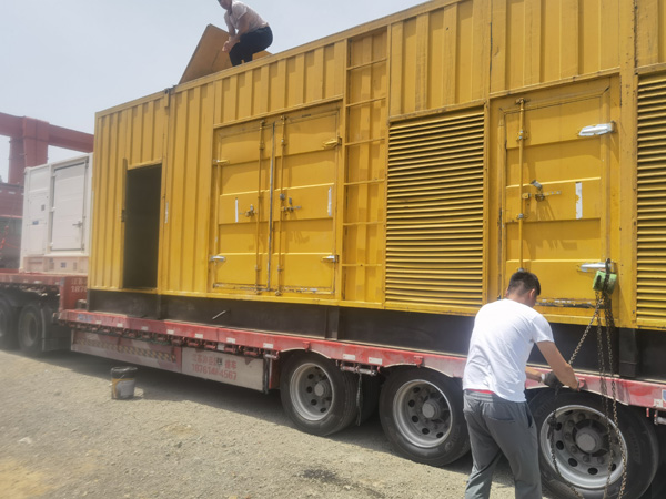 东兰发电机出租100KW发电机需要什么规格的电缆线？