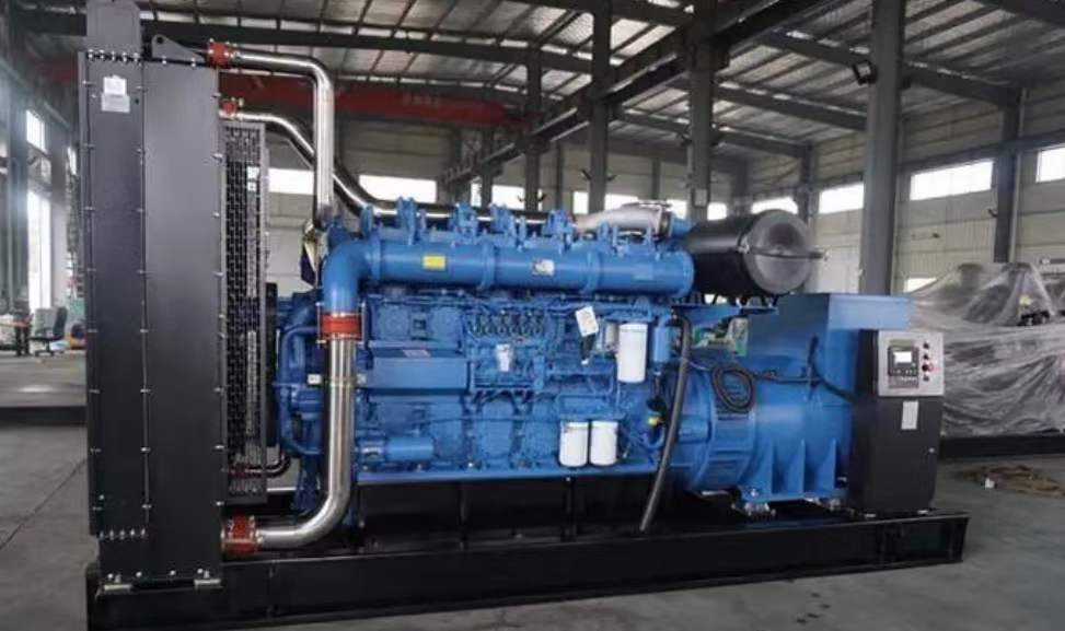 东兰800kW 柴油发电机的输出电流是恒定的吗？