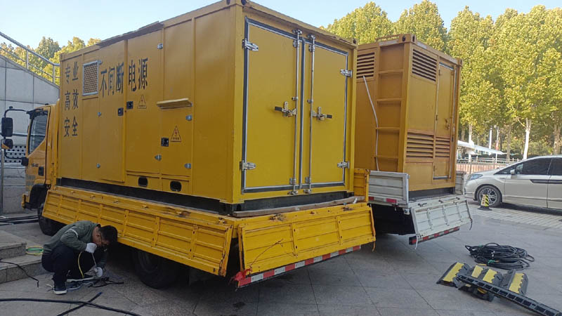 东兰柴油发电机组和UPS电源配合使用时的注意事项