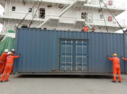 东兰柴油发电机组和储能设备配合使用时，有哪些需要注意的问题？