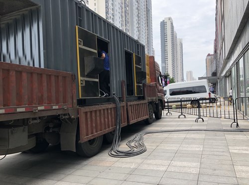 东兰冷却液不足的情况下如何检查柴油发电机组？