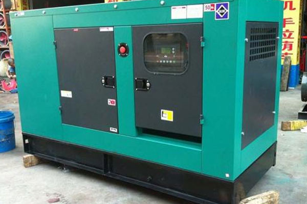 东兰如何检查机油的使用时间？