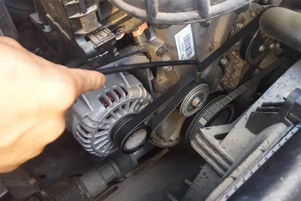 东兰转速传感器的工作原理是什么？