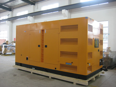 东兰不同类型的发电机组在冬季保养时的注意事项有何差异？