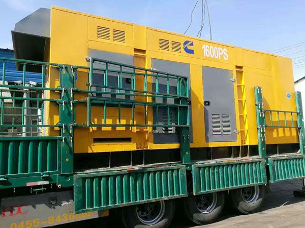 东兰测量水冷式机油散热器密封件尺寸时的注意事项有哪些？