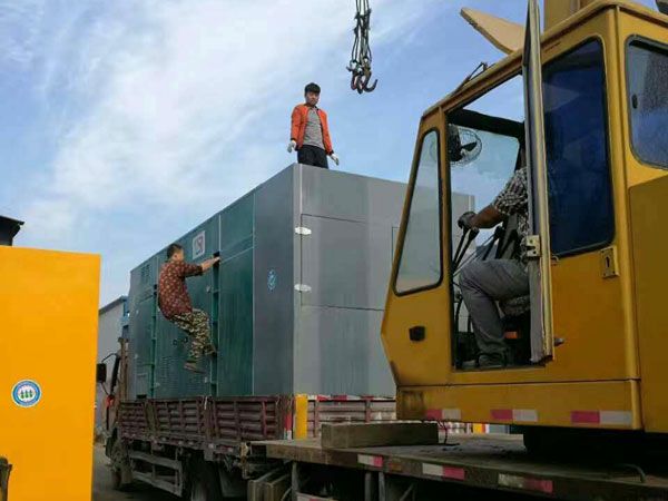 东兰更换水冷式机油散热器密封件的操作流程是怎样的？